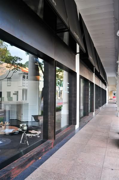 Stamford Court, 61 Stamford Road, 840 sqft, Food & Beverage For Rent, by Winnie Wu, 60118455 - CommercialGuru.com.sg
