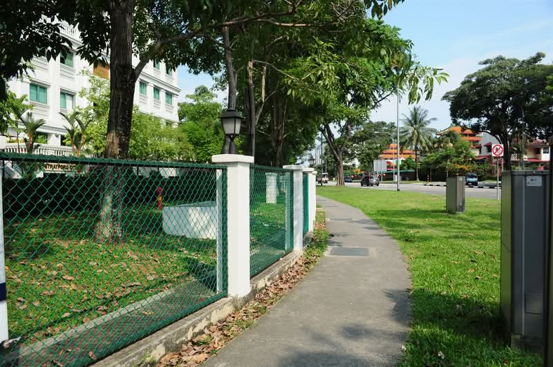 Stratford Court