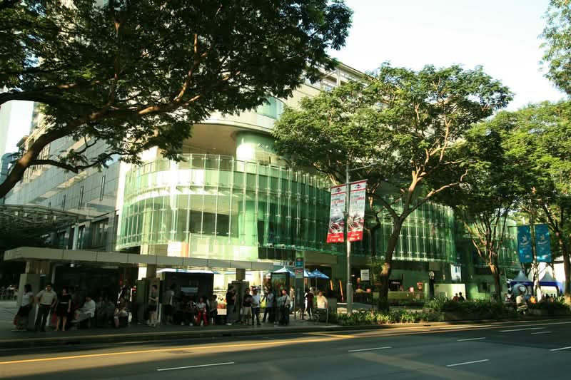 The Heeren, 260 Orchard Road, 580 sqft, Mall Shop For Rent, by Lucas Leow, 60076750 - CommercialGuru.com.sg