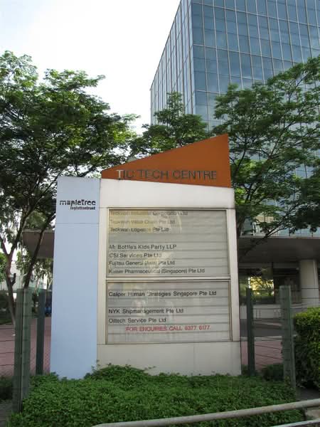Tic Tech Centre, 25 Pandan Crescent, 11,119 sqft, Factory / Workshop (B2) For Rent, by Christopher Ng, 500198032 - CommercialGuru.com.sg