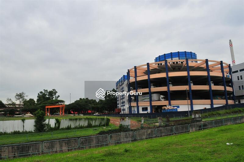 For Rent - T T International Tradepark