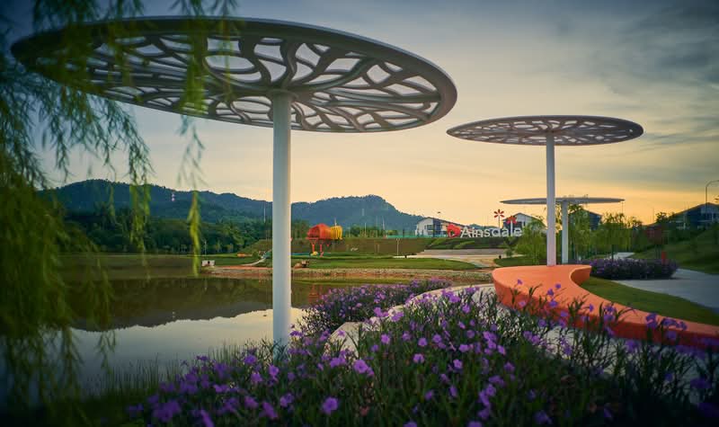Bandar Ainsdale : Avira Hills #0