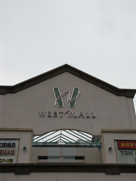 West Mall, 1 Bukit Batok Central Link, 200 sqft, Mall Shop For Rent, by Wong Wai Quen 黄伟权, 500181259 - CommercialGuru.com.sg