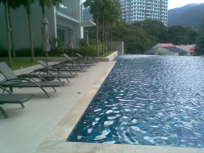 Infinity Beachfront Condominium - iProperty.com.my