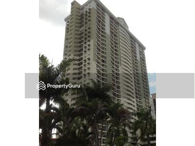 - Relau Vista Apartment