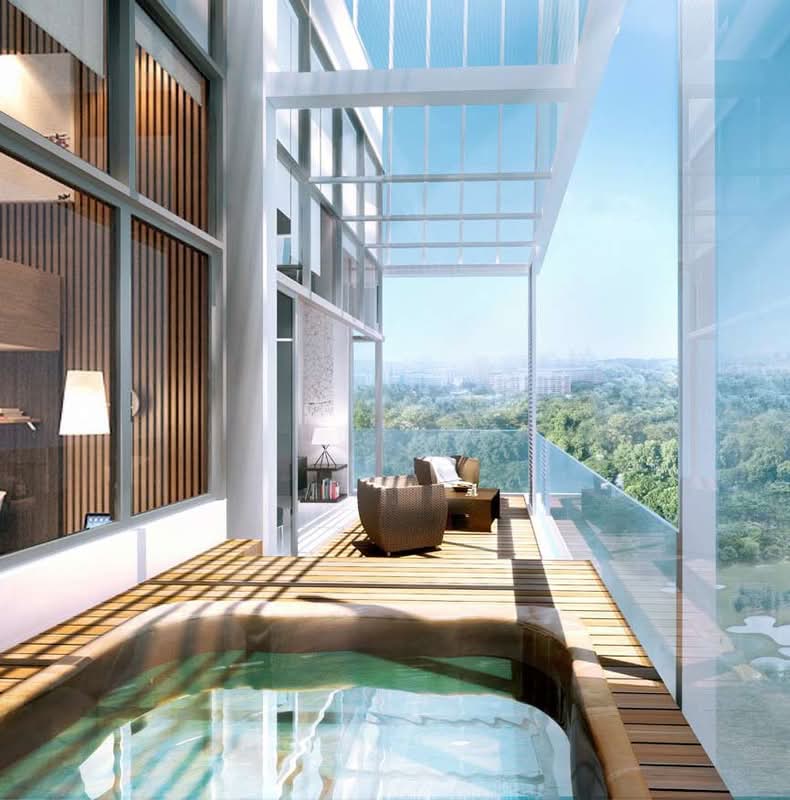 Thomson Grand