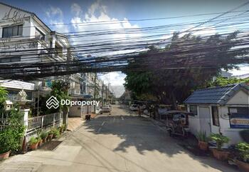 Baan Klang Muang Mengjai Ratchada 2 : บ้านกลางเมือง เหม่งจ๋าย รัชดา 2