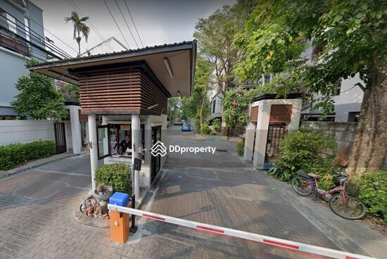 ขาย - Areeya Mandarina Ratchada-Sutthisarn : อารียา แมนดารีนา สุทธิสาร, กรุงเทพ