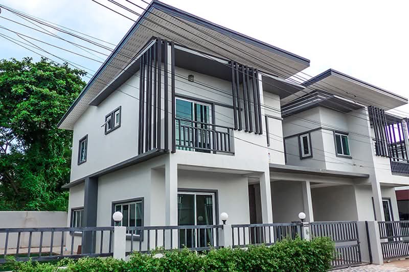 Green Park Pattaya, Chon Buri (Pattaya), Soi Chaiyaporn Withi 14, Motorway Road, Nong Pru, Bang Lamung (Pattaya), Chon Buri (Pattaya), 4 Bedrooms, 340 sqm, Single Detached House For Rent, by Praveen Peter, 500365422 - DDproperty.com