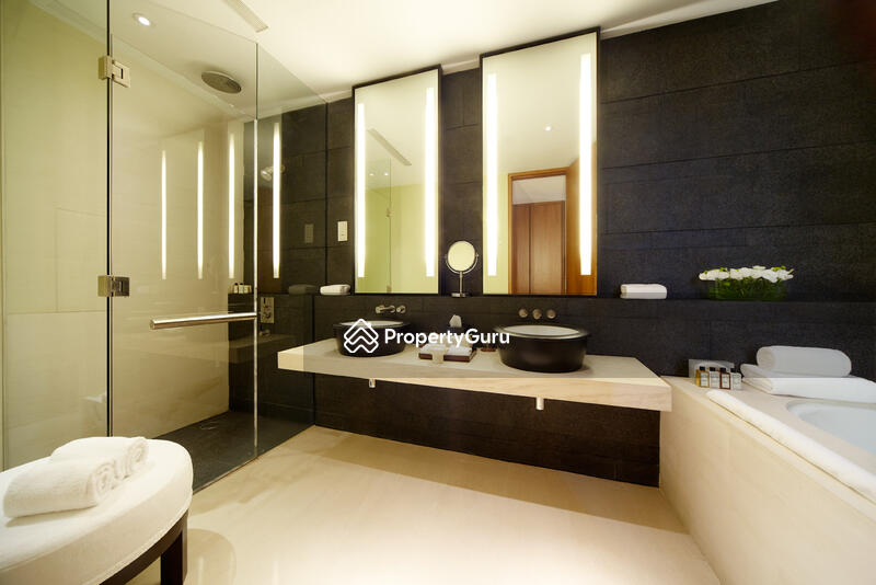 3 Bedroom Penthouse Master Bathroom