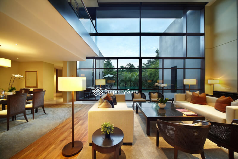 Capella Manor Overview