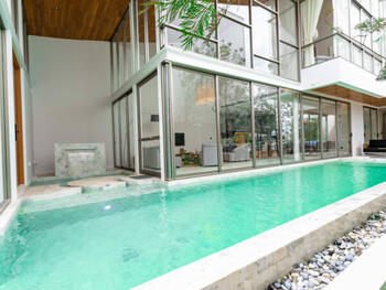 The Trinity Village : เดอะ ทรินิตี้