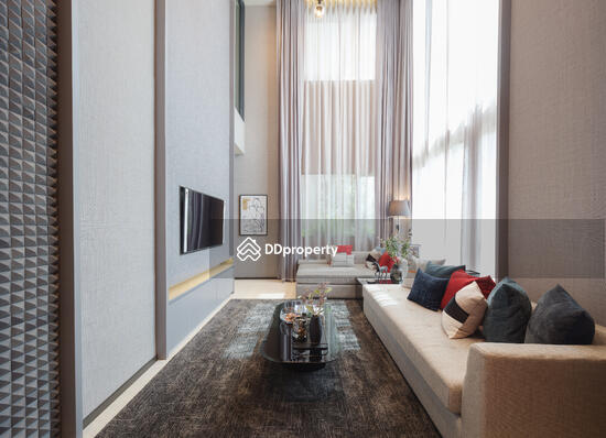 ขาย - Baan Klang Muang Classe Sukhumvit 77 : บ้านกลางเมือง คลาสเซ่ สุขุมวิท 77, กรุงเทพ