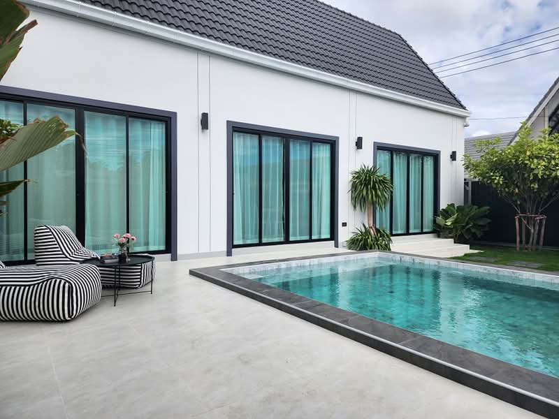 Living 21 at Mabprachan, Chon Buri (Pattaya), Bang Lamung, Bang Lamung (Pattaya), Chon Buri (Pattaya), 4 Bedrooms, 408 sqm, Single Detached House For Rent, by Praveen Peter, 500373724 - DDproperty.com