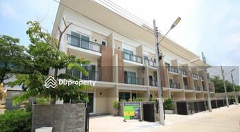Deluxe Town Ramintra : ดีลักซ์ ทาวน์ เลียบทางด่วน-รามอินทรา 