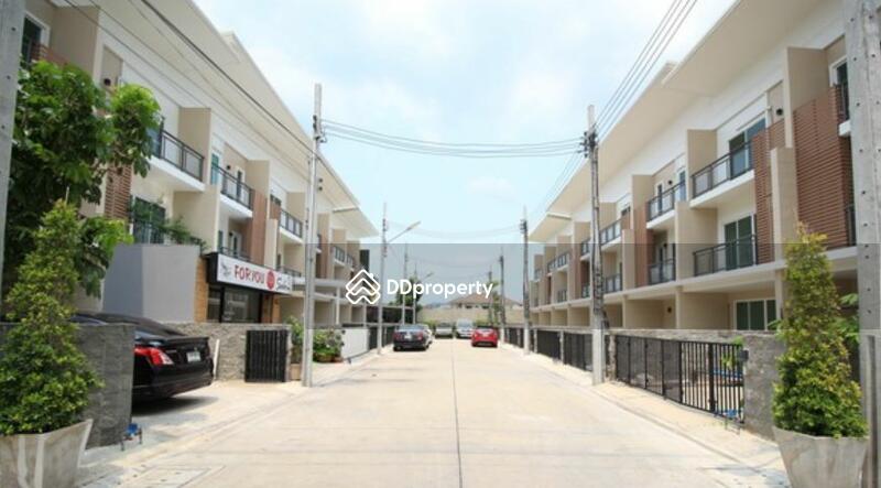 For Sale - Deluxe Town Ramintra, Bangkok