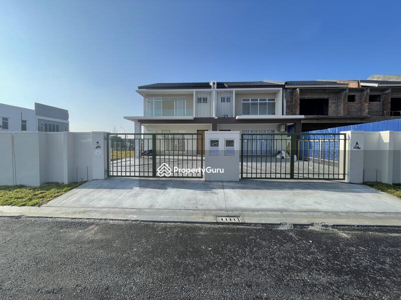 Alysia 2 Phase 4F1 #0