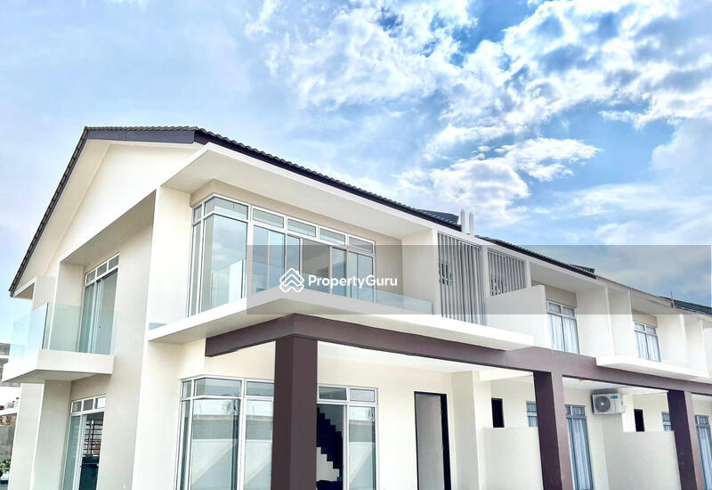 Alysia 2 Phase 4F1 #0