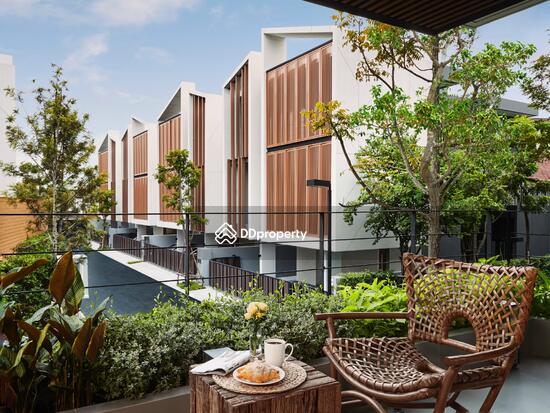 For Sale - Arna Ekkamai, Bangkok