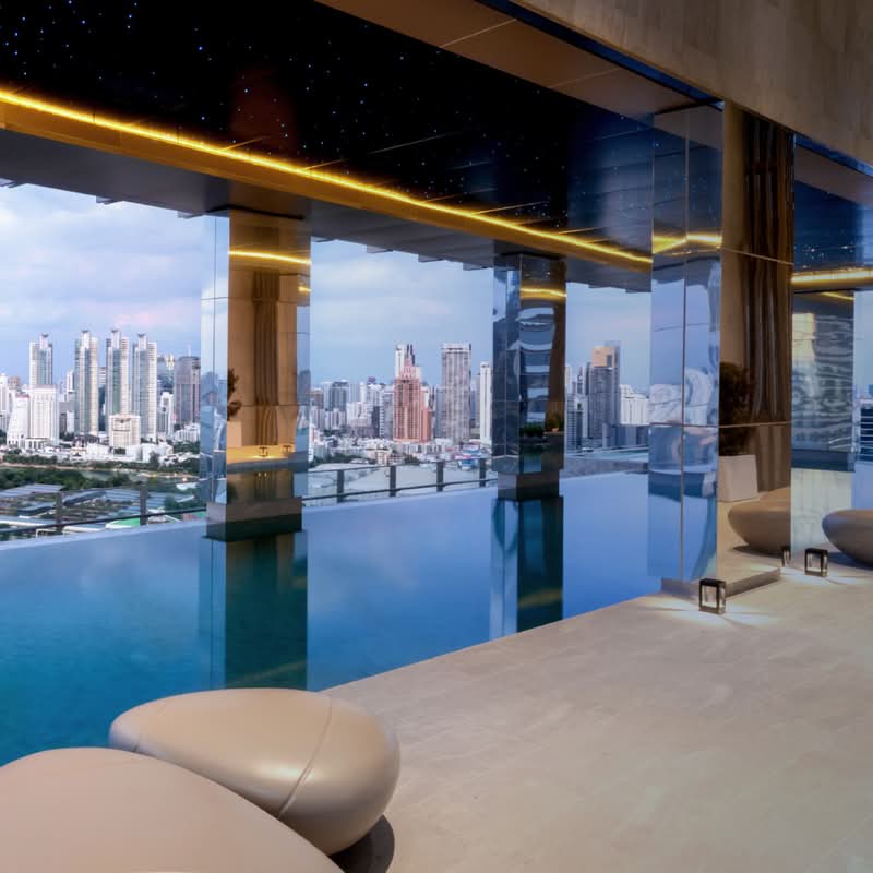 THE CROWN Residences #0