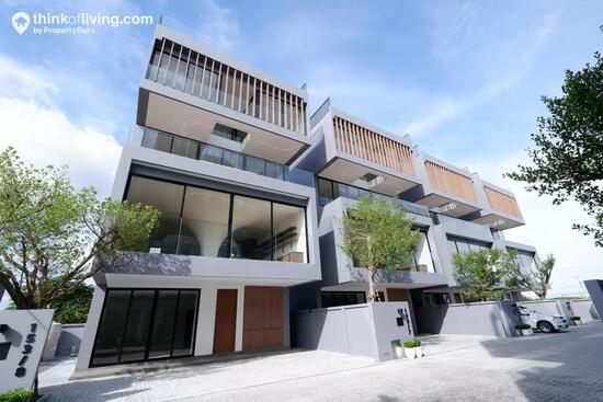 For Sale - Baan Mukdha Patthanakarn-Srinakarin, Bangkok