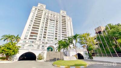 - Royal Castle Pattanakarn : รอยัล คาสเทิล พัฒนาการ