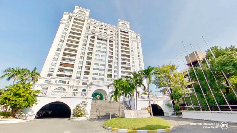 Royal Castle Pattanakarn : รอยัล คาสเทิล พัฒนาการ #0