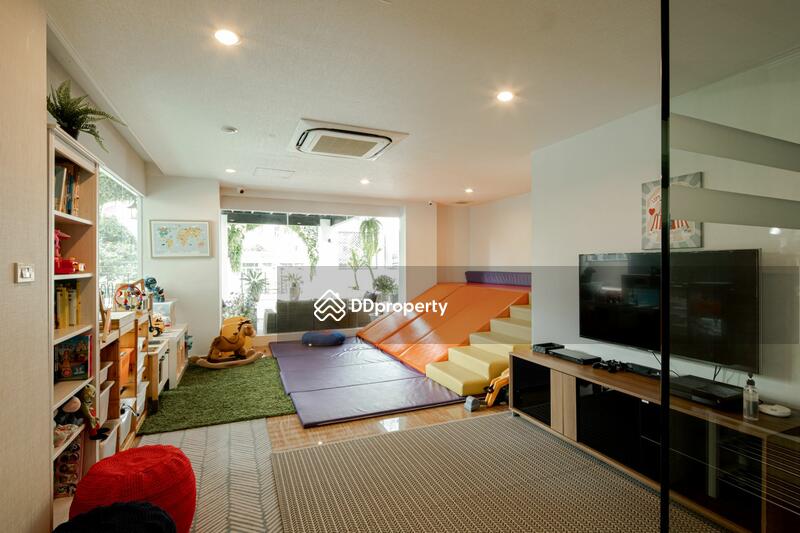 ให้เช่า - Schloss at Thonglor : ชาลอส แอท ทองหล่อ, กรุงเทพ