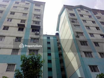 Enggang Apartment