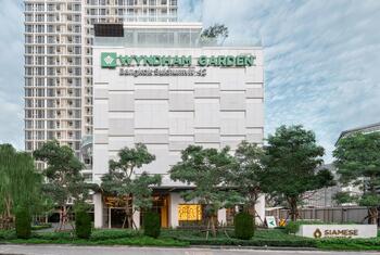 Wyndham Garden Bangkok Sukhumvit 42 : วินแดม การ์เด้น เรสซิเดนซ์ สุขุมวิท 42