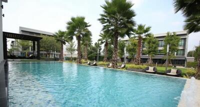 - Baan Klang Muang Rattanathibet