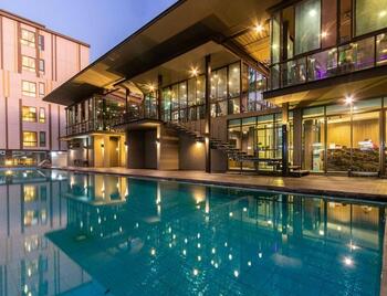 The Living Plus Condo : เดอะ ลีฟวิ่ง พลัส คอนโด