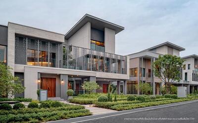  - Grand Bangkok Boulevard East Rama 9