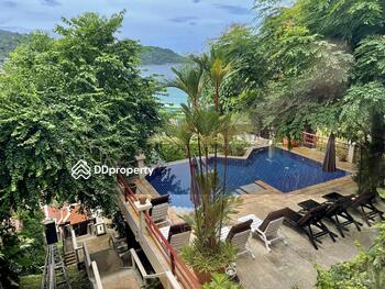 Kata Seaview Residence