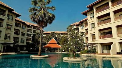 - Santi Pura Condominium