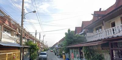 - Tummasathid Villa 1 : ธรรมสาธิตวิลล่า 1