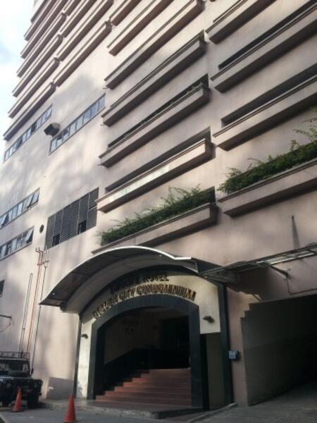 For Rent - Golden City