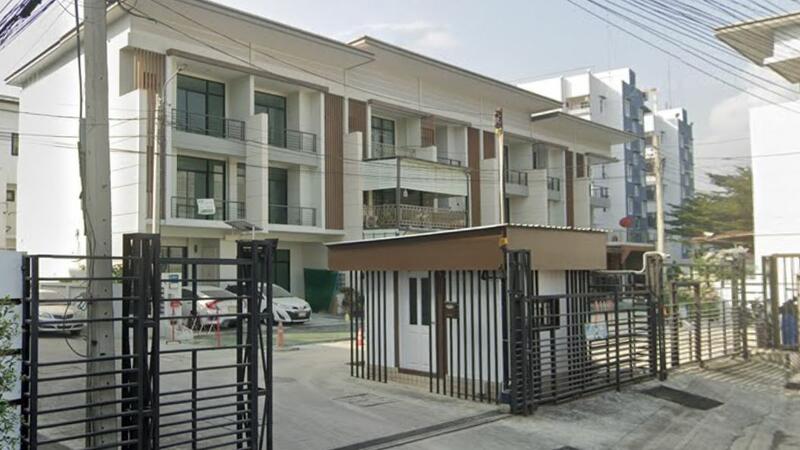 Leaton Town : เลอตัน ทาวน์ #0