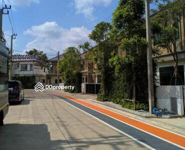 - S Gate Premium Ratchaphruek : เอสเกต พรีเมี่ยม ราชพฤกษ์