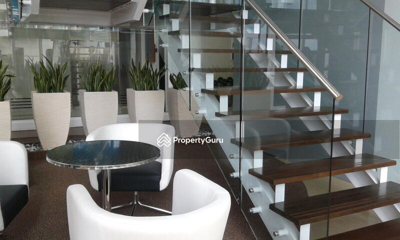 For Sale - Gurney Paragon