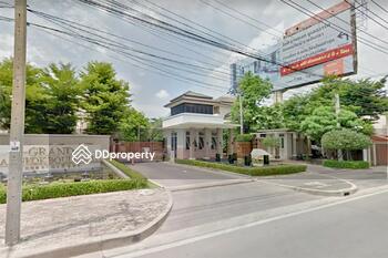 Grand Bangkok Boulevard Kaset-Nawamin : แกรนด์ บางกอก บูเลอวาร์ด เกษตร-นวมินทร์
