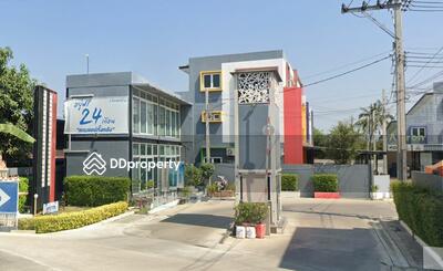 - The Happiness Wat Lat Pla Duk : เดอะแฮปปี้เนส วัดลาดปลาดุก