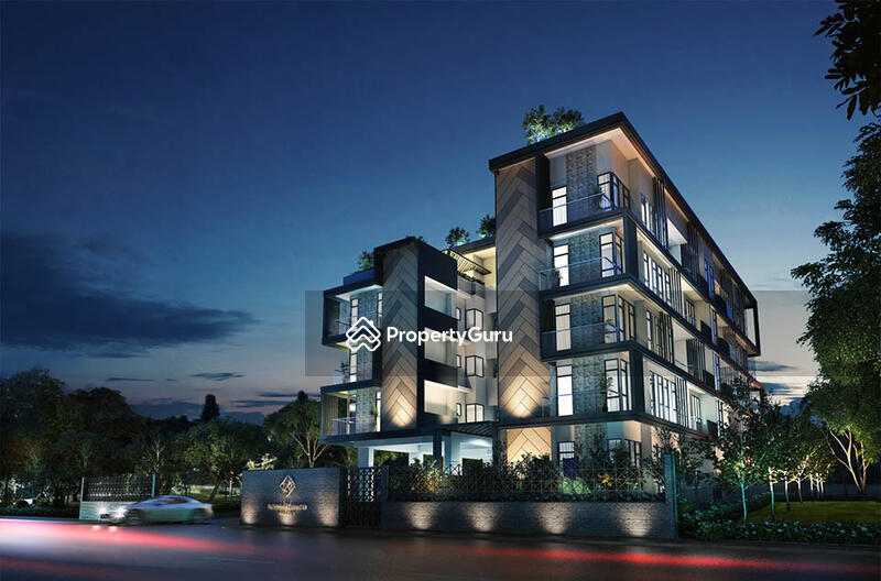 Straits Mansions