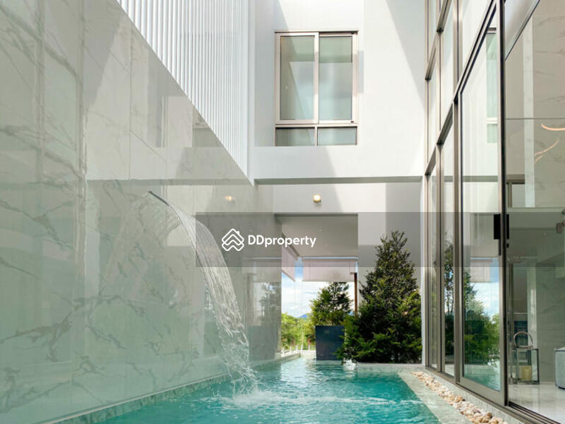 The Residence : เดอะ เรสซิเดนซ์ #0