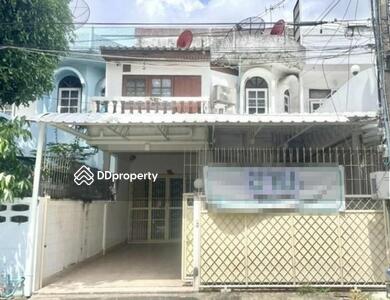 - Moobaan Chalathorn Soi Sathu Pradit 57 : หมู่บ้านชลาธร ซอยสาธุประดิษฐ์ 57