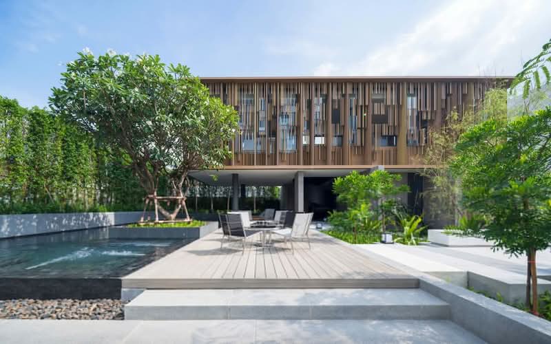 Baan Puripuri Courtyard Pattanakarn : บ้านภูริปุรี คอร์ทยาร์ด พัฒนาการ