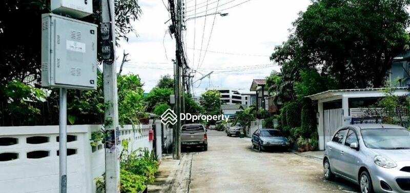 Loet Ubon 4 : บ้านเลิศอุบล 4 #0