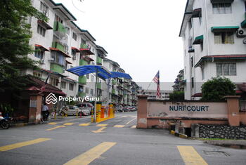 Nuri Court