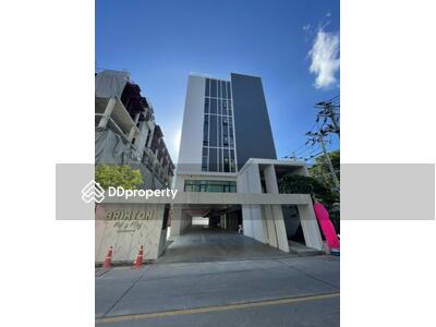 - Brompton Pet Friendly Sukhumvit 107