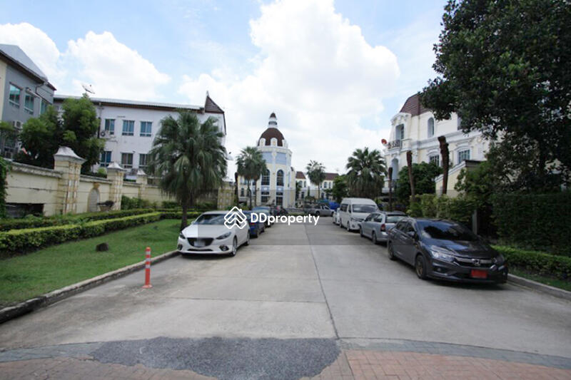 ขาย - Baan Klang Krung The Royal Vienna Ratchavipa - Ratchadaphisek : บ้านกลางกรุง เดอะ รอยัล เวียนนา รัชวิภา - รัชดาภิเษก, กรุงเทพ
